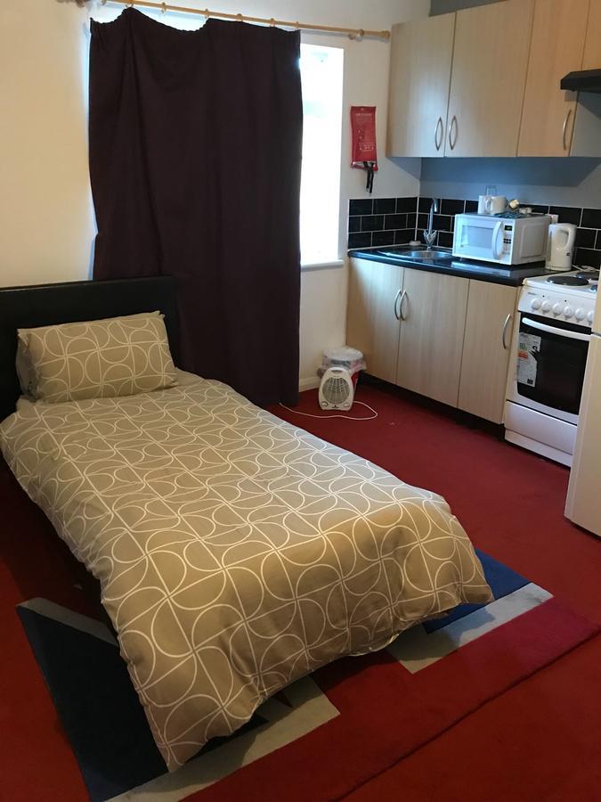 Hatfield Save-Money Rooms - 10Over10 For Price! Exteriér fotografie